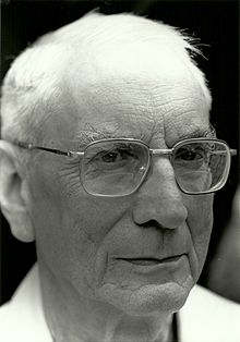 Larson Publications photo of author Louis Lavelle